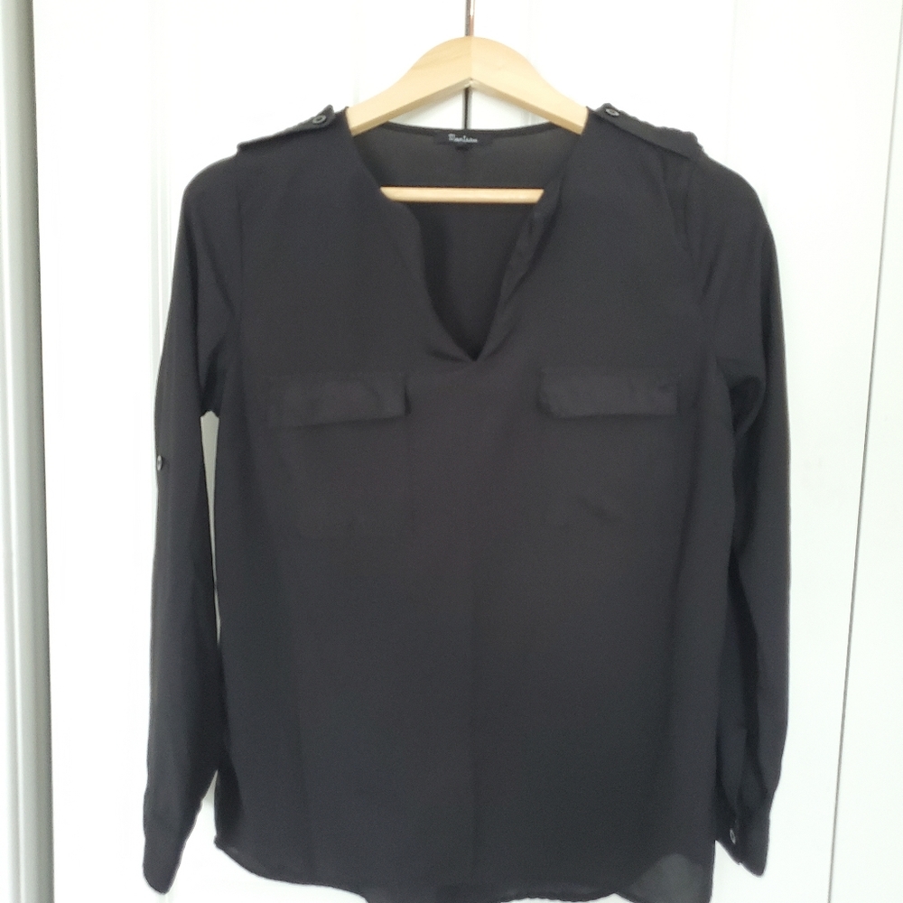 Black Monteau top